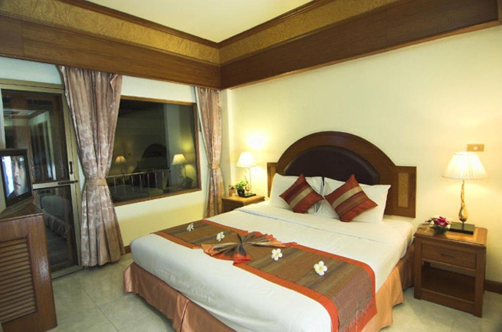 Ps Hotel Phuket Patong - Sha Plus Quarto foto